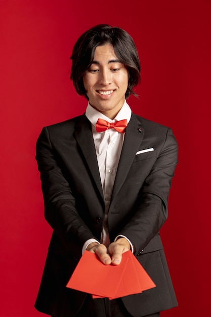 6合彩五码必中彩票策略